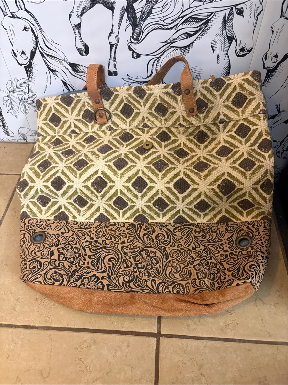 Textured Green & Brown Patterned Tote Bag